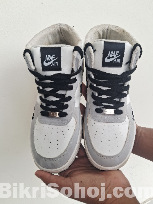 Nike Air-Force Convers